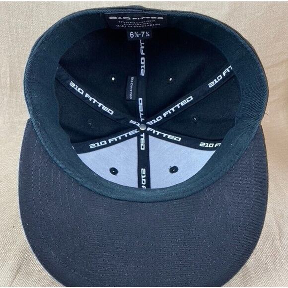 Adult Flexfit Black Aloha Shapes Hat 210 Fitted 7.25 - Picture 7 of 7